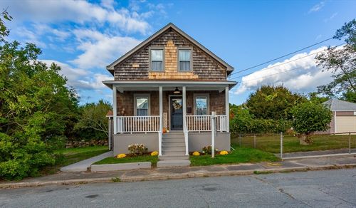 23 Garfield St, Dartmouth, MA, 02748-1814 | Card Image