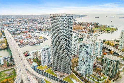 306-1480 Howe St, Vancouver, BC, V6Z0G5 | Card Image