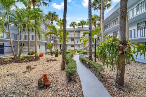 apt-109-10825 Sw 112th Ave, Miami, FL, 33176-3253 | Card Image
