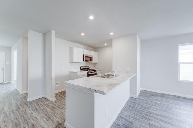 335 Northpointe Ave, House other with 5 bedrooms, 3 bathrooms and 2 parking in La Grange TX | Image 7