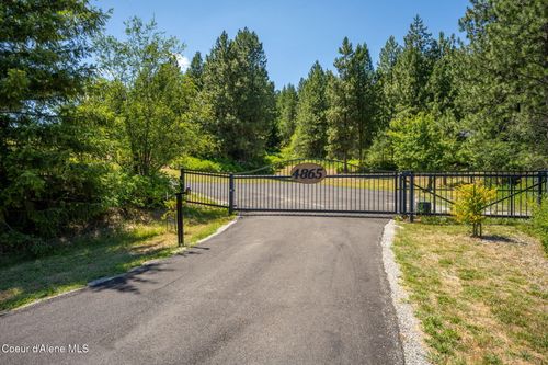 4865 S Greensferry Rd, Coeur D Alene, ID, 83814-9127 | Card Image