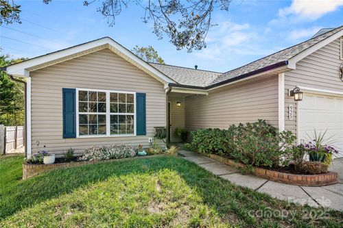 925 Anchor Way Ne, Kannapolis, NC, 28083-7805 | Card Image