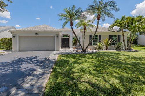 10275 Grove Ln, Cooper City, FL, 33328-4009 | Card Image