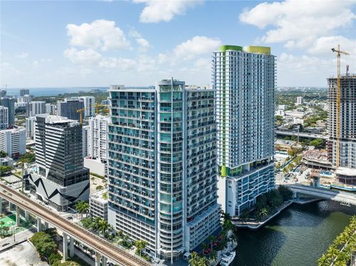 apt-2920-690 Sw 1st Ct, MIAMI, FL, 33130-2931 | Card Image