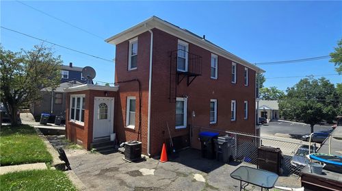 817 Charles St, Providence, RI, 02904-1306 | Card Image