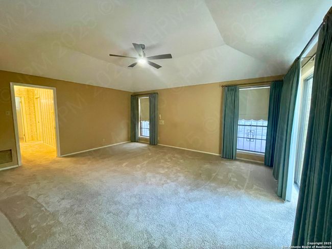 5837 Northgap St, House other with 4 bedrooms, 3 bathrooms and null parking in Windcrest TX | Image 24