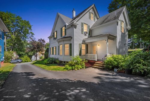 37 Hillcrest St, Auburn, ME, 04210-4734 | Card Image