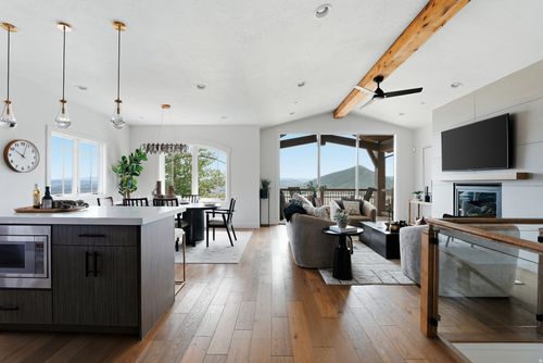 g-1-4206 Fairway Ln, Park City, UT, 84098-1307 | Card Image