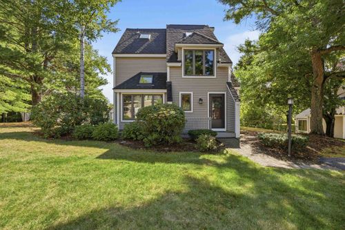 52 Gables Dr, Laconia, NH, 03246-4085 | Card Image