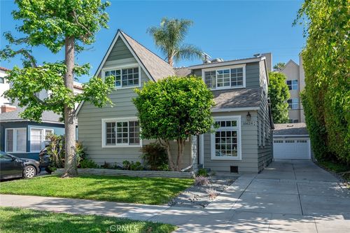 10624 Bloomfield St, Toluca Lake, CA, 91602-2707 | Card Image