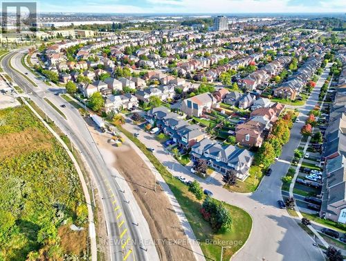 68 E Root Crescent E, Ajax (Northwest Ajax), ON, L1T4M3 | Card Image