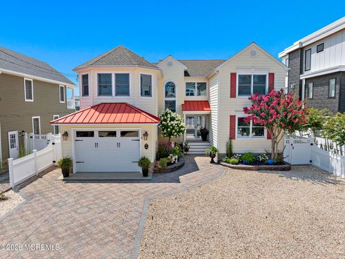 468 Morris Blvd, Manahawkin, NJ, 08050-4216 | Card Image