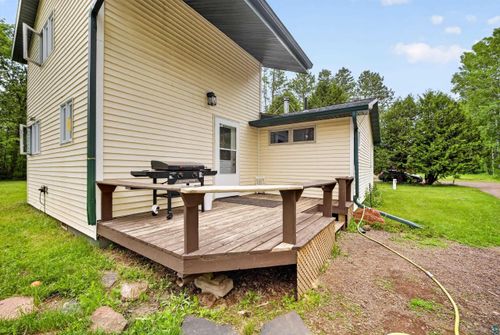 6745 Riverside Dr, Finland, MN, 55603-4051 | Card Image
