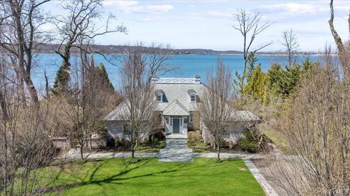 516 Centre Island Rd, Oyster Bay, NY, 11771-5015 | Card Image