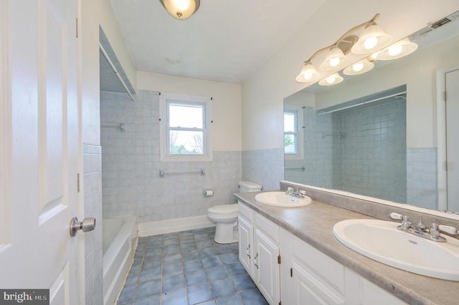 3208 Old Leetown Pike, House other with 3 bedrooms, 2 bathrooms and null parking in RANSON WV | Image 22