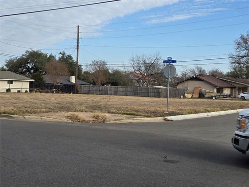 204 E Central Dr, Georgetown, TX, 78628 | Card Image