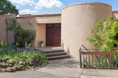 16655 Oak View Cir, Morgan Hill, CA, 95037-6914 | Card Image