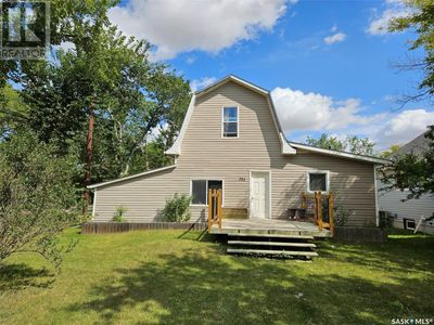 201 5 Th St W, House other with 3 bedrooms, 2 bathrooms and null parking in Carlyle SK | Image 1