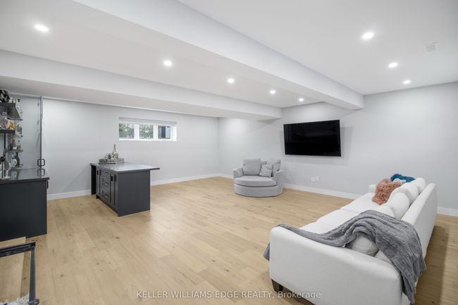 16 Mercury Rd, House other with 5 bedrooms, 4 bathrooms and 18 parking in Freelton ON | Image 27