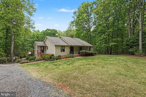 12533 Apple Ln, UNIONVILLE, VA, 22567-3254 | Card Image