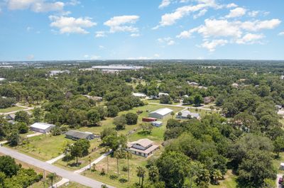 3227 Fargo Street, House other with 5 bedrooms, 2 bathrooms and null parking in Cocoa FL | Image 3