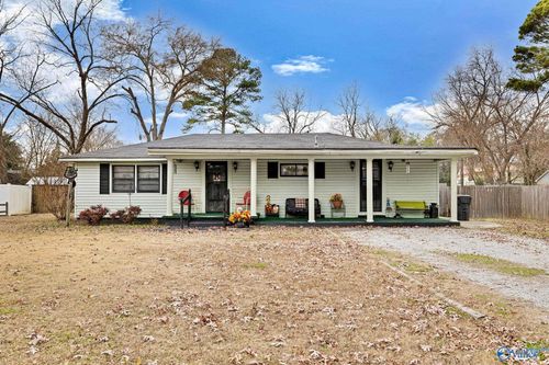 2317 Sw State Avenue, Decatur, AL, 35601 | Card Image