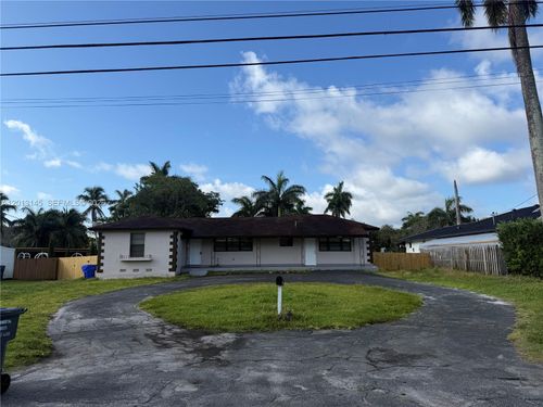 1-2830 Johnson St, Hollywood, FL, 33020-3826 | Card Image