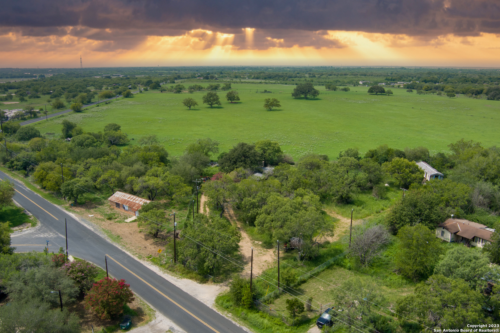 12831 Pearsall Rd, Inactive in Atascosa Zoocasa