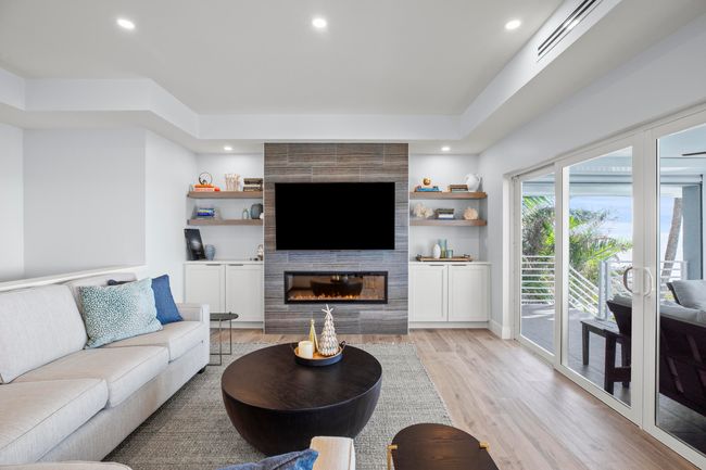 254-W-Seaview-Circle-2024-living-area-3 | Image 19