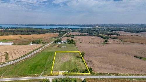 1078 Highway G46, Knoxville, IA, 50138 | Card Image