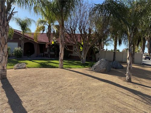 25907 New Chicago, Hemet, CA, 92544 | Card Image