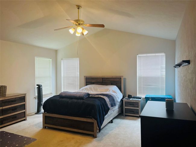 PRIMARY BEDROOM | Image 28