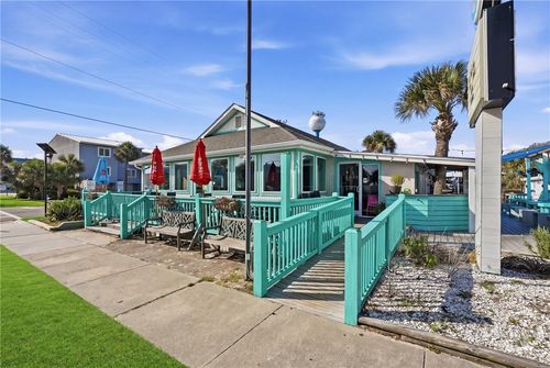 101 Lovell Ave, Tybee Island, GA, 31328-9541 | Card Image