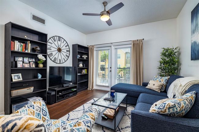 APT-8209 - 1910 E Palm Ave, Condo with 1 bedrooms, 1 bathrooms and null parking in TAMPA FL | Image 5