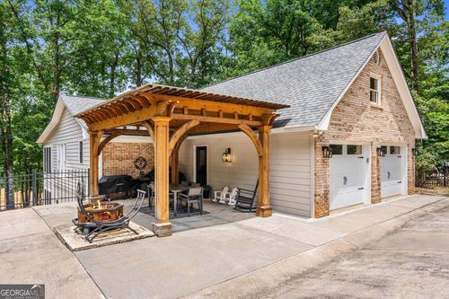 201 Hickory Hill Ln, Martin, GA, 30557-4462 | Card Image