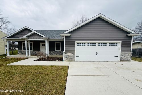 1952 Sherwood Dr, Defiance, OH, 43512-3432 | Card Image