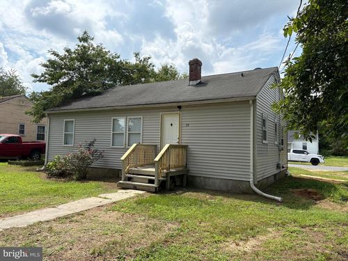 35 Oakland St, Bridgeton, NJ, 08302-3621 | Card Image