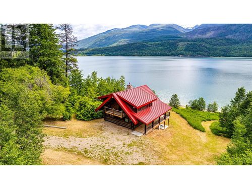 682 Lower Inanoaklin Rd, Edgewood, BC, V0G | Card Image