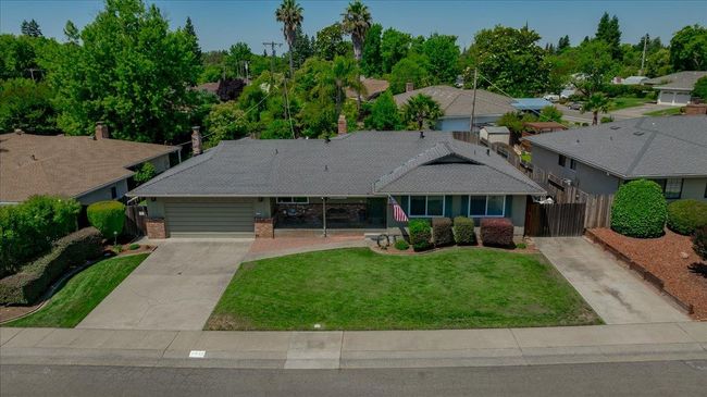 4939 Brookglen Way, House other with 3 bedrooms, 2 bathrooms and null parking in Carmichael CA | Image 52