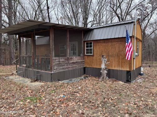 1611 King Rd, Sardis, MS, 38666-3445 | Card Image