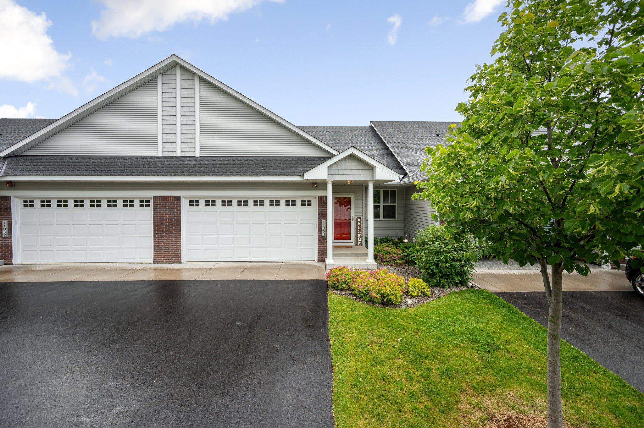 16th St, Saint Michael, MN 55376