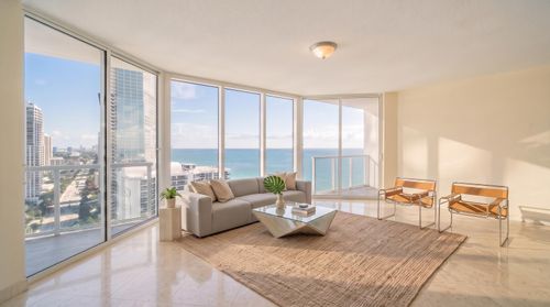 3407-16699 Collins Ave, Sunny Isles Beach, FL, 33160-5408 | Card Image