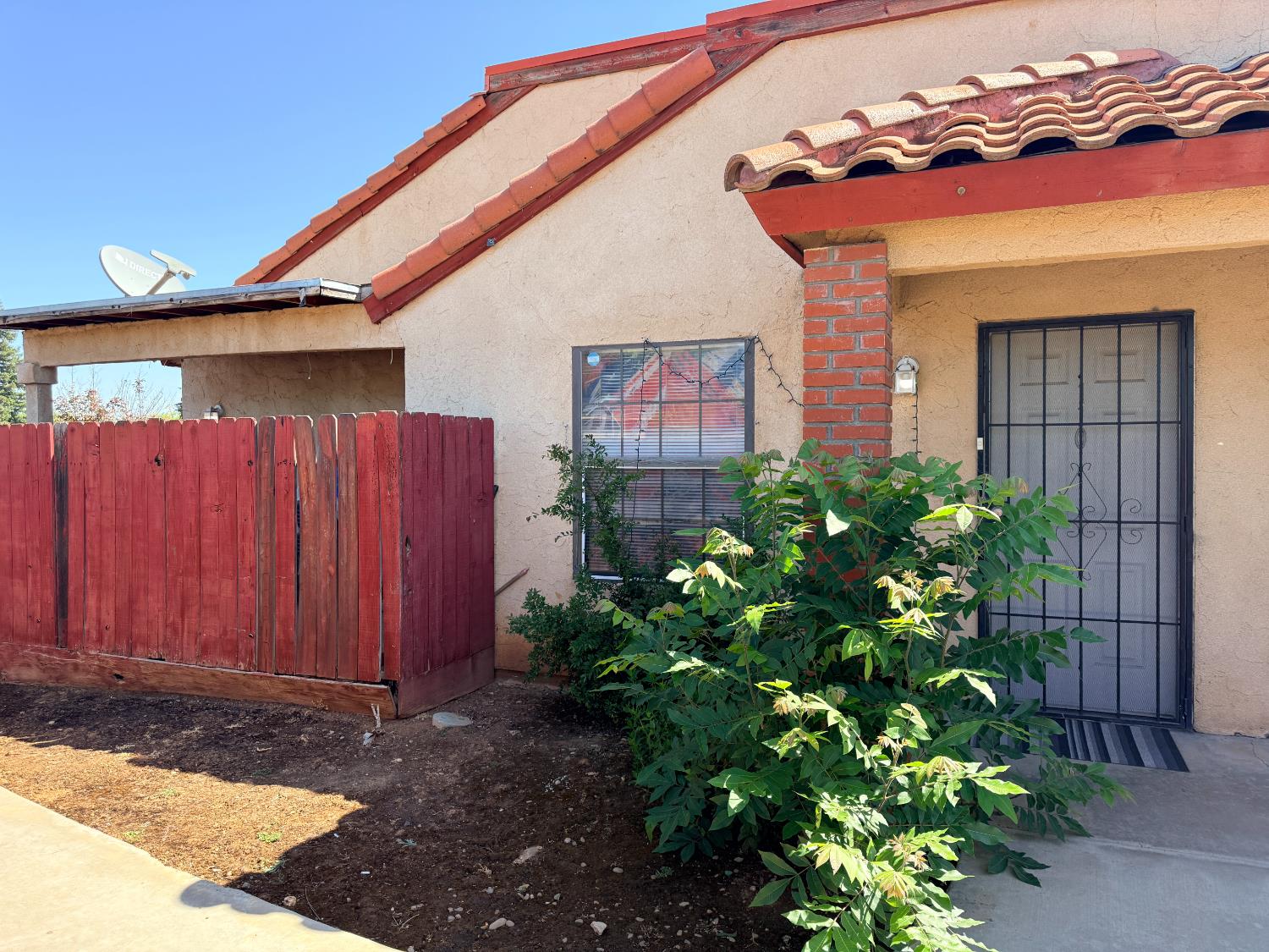 Residential Income in Reedley 5