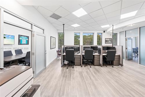 ste-201-6500 Cow Pen Rd, Miami Lakes, FL, 33014-7620 | Card Image