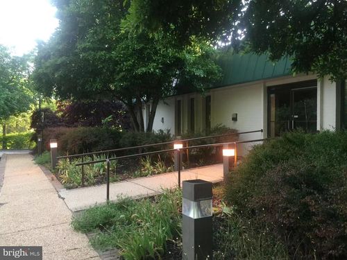 2502 Urbana Pike, Ijamsville, MD, 21754-8602 | Card Image