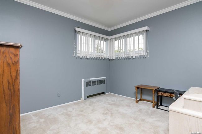 39 Cambria Rd, House other with 3 bedrooms, 2 bathrooms and null parking in Syosset NY | Image 13