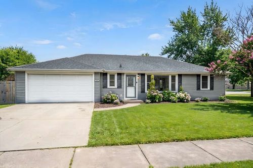 9359 Ridgeland Ave, Oak Lawn, IL, 60453-2268 | Card Image
