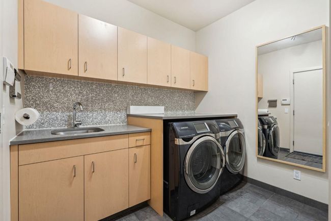 47 Patterson Dr Sw, House other with 4 bedrooms, 4 bathrooms and 5 parking in Calgary AB | Image 18