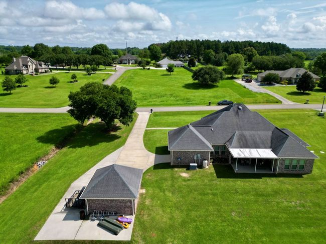 183 Shore Crest Cir, House other with 3 bedrooms, 3 bathrooms and 3 parking in Carriere MS | Image 12