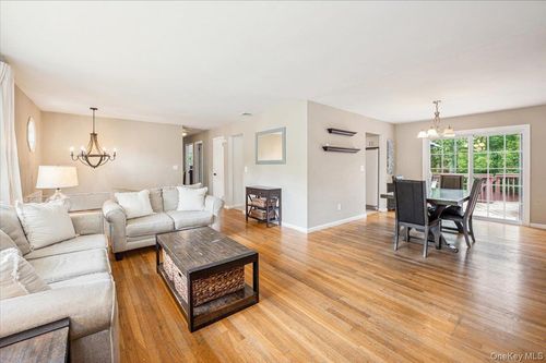 69 Carolina Dr, New City, NY, 10956-3026 | Card Image